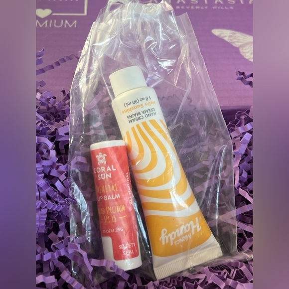 Coral Sun Lip Balm and Merci Handy Hand Cream in Hello Sunshine - Picture 2 of 16